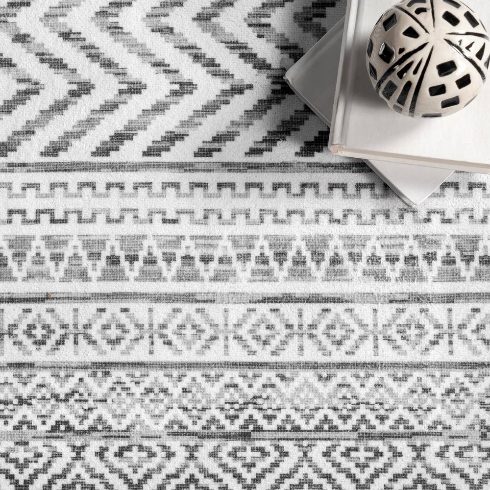 Eco-Friendly Geometric Gray Synthetic 5' x 8' Area Rug