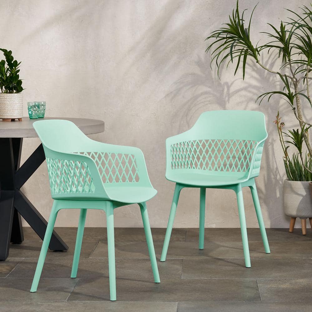 2-piece hard plastic outdoor leisure chair, stylish and atmospheric design,