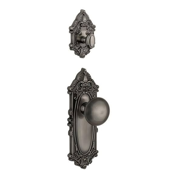 Grandeur Grande Victorian Single Cylinder Antique Pewter Combo Pack Keyed Differently Fifth Avenue Knob and Matching Deadbolt