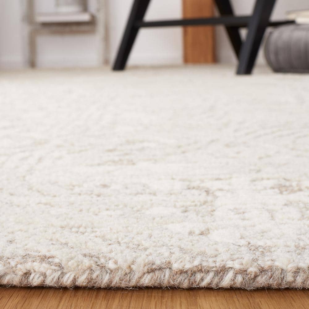 Hand-Tufted Ivory Wool Floral Rug - 59" x 84" Rectangular Design