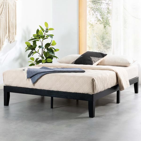 Naturalista Classic Black Solid Wood Frame King Platform Bed with Wooden Slats