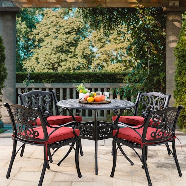 Discounted outdoor dining accessories