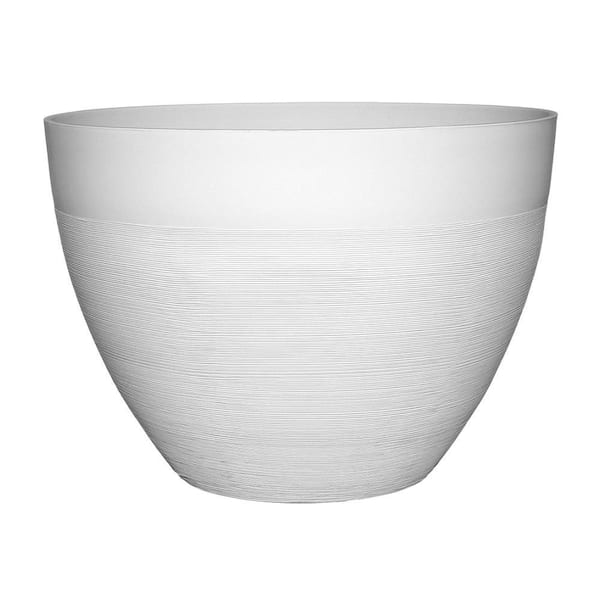 Decatur Large White Resin Lightweight Round Planter with Optional Drainage Holes (20 in. L x 20 in. W x 14.3 in. H)