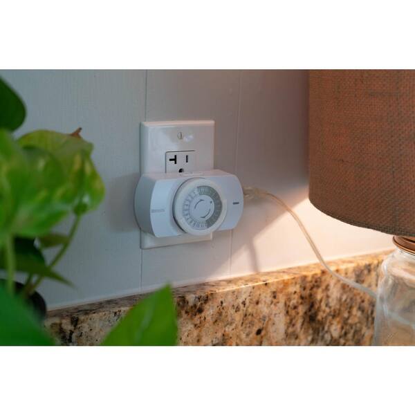 Woods® 59745 Indoor In-Wall 24-Hour Mechanical Timer, White