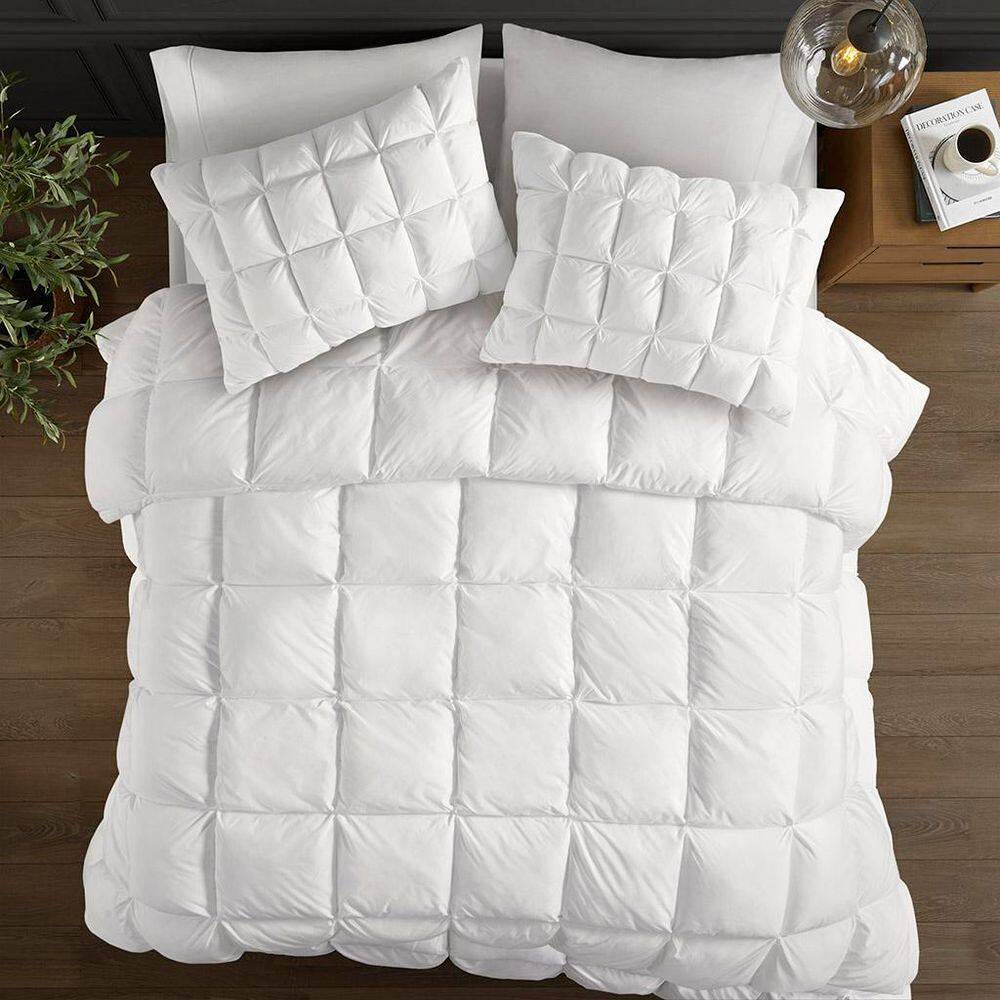 Full White Down Alternative Microfiber Comforter Set