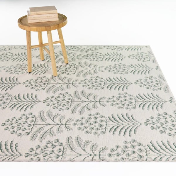 Cypress Blue 7 ft. 10 in. x 10 ft. Floral Transitional Indoor/Outdoor Area Rug