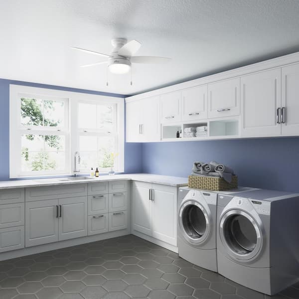 Hunter - Lilliana 44 in. Indoor Fresh White Ceiling Fan with Light Kit