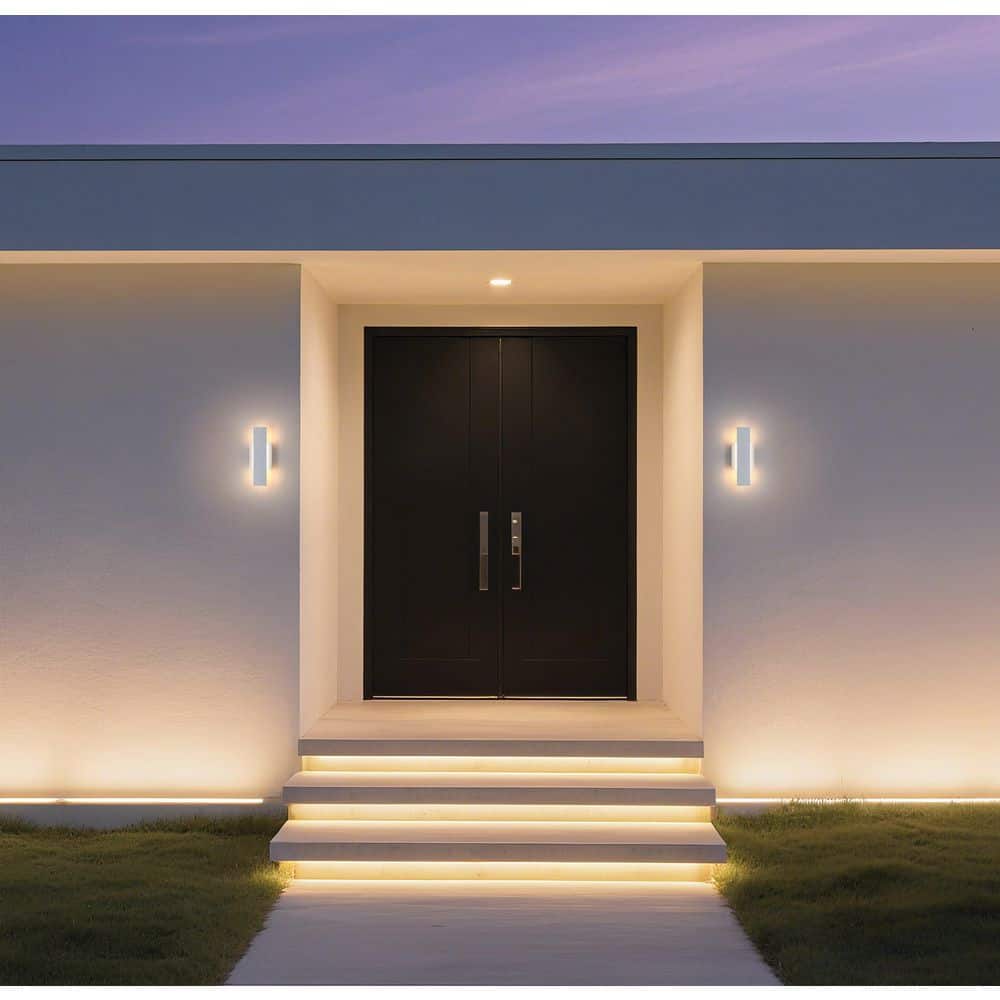 Jacks 15 in. Textured White 5CCT LED Exterior Wall Sconce