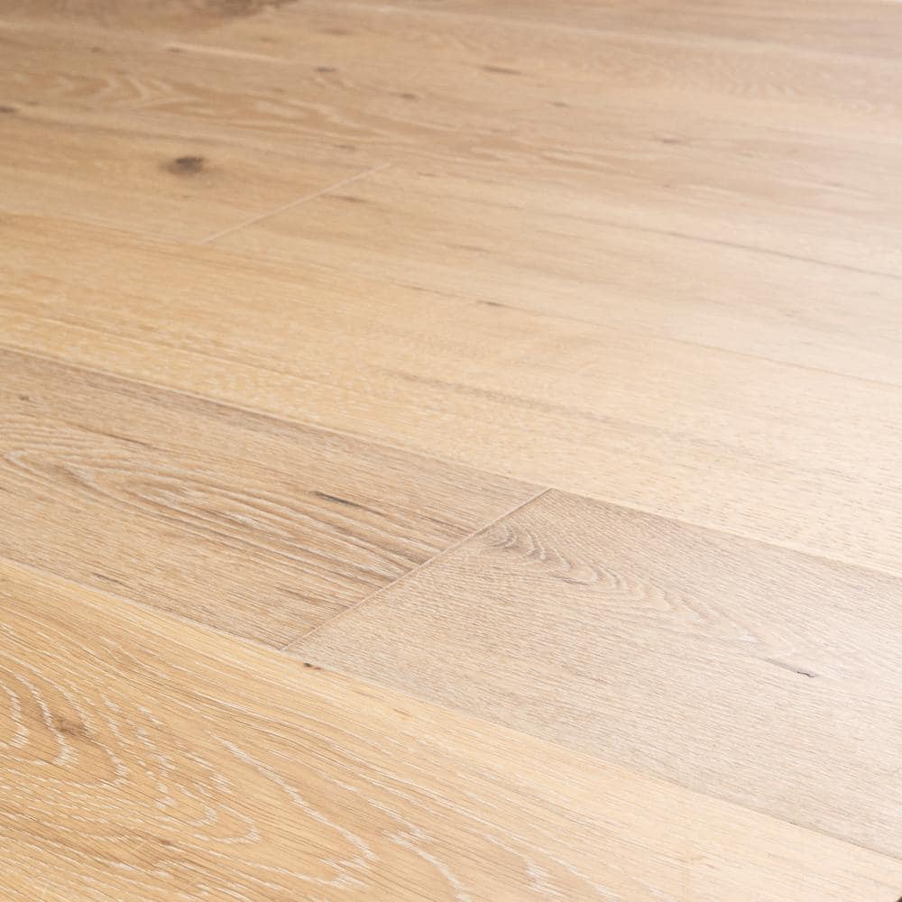 Ross Lake Oak 1/4 in. T x 6.5 in. W Click Lock Engineered Hardwood Flooring (21.67 sq. ft./case) price history on PriceWatchPro