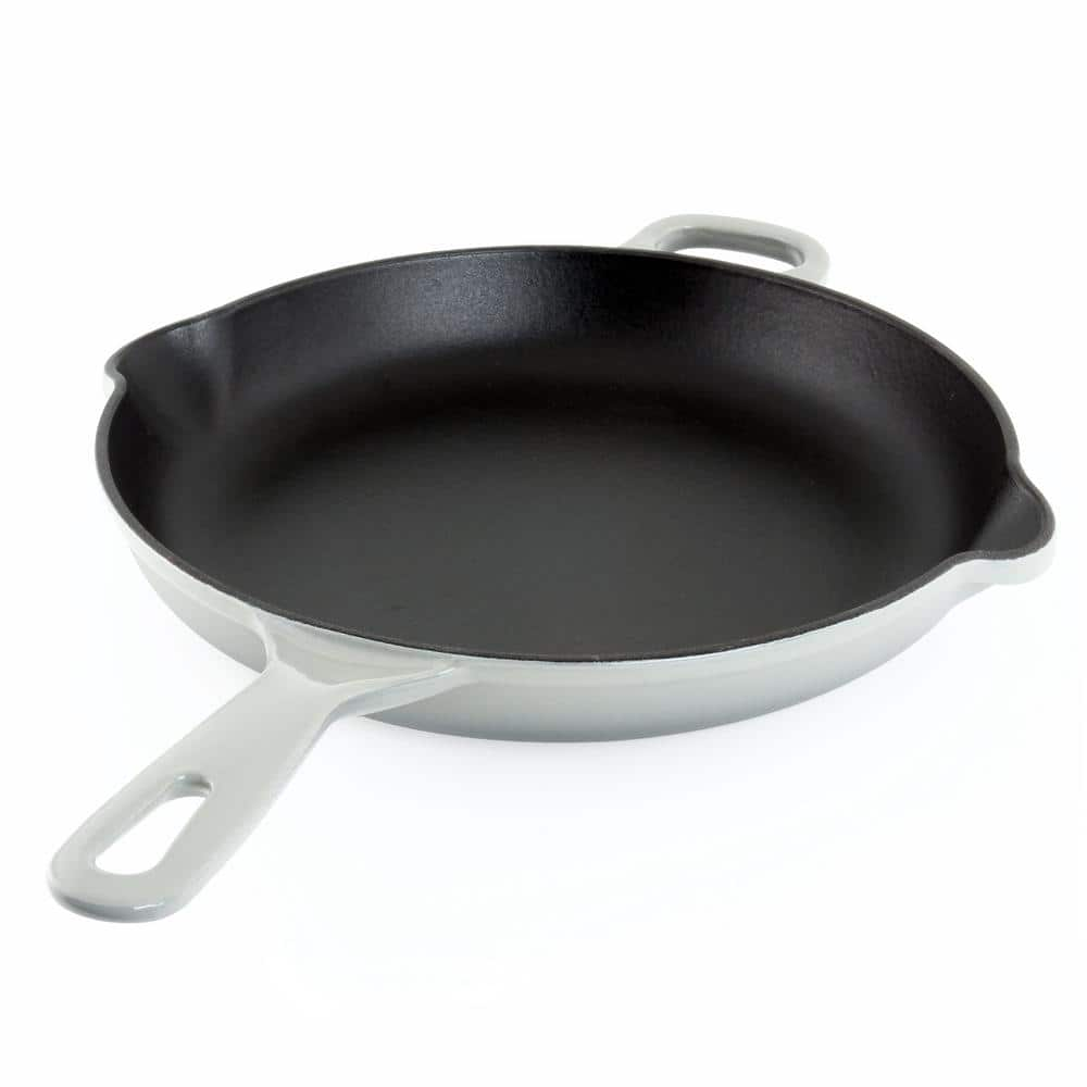 CHANTAL CAST IRON 4 QT ROUND SKILLET WITH LID, FADE GRAY CERAMIC COATED  EXTERIOR