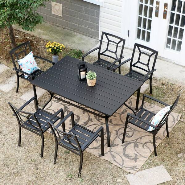 outdoor rectangular table and chairs