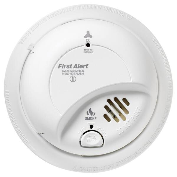 First Alert Hardwired Interconnected Smoke and CO Alarm with Battery Backup