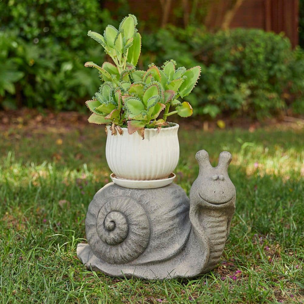 Glitzhome 16.25 in. L MGO Snail Garden Statue or Planter Stand