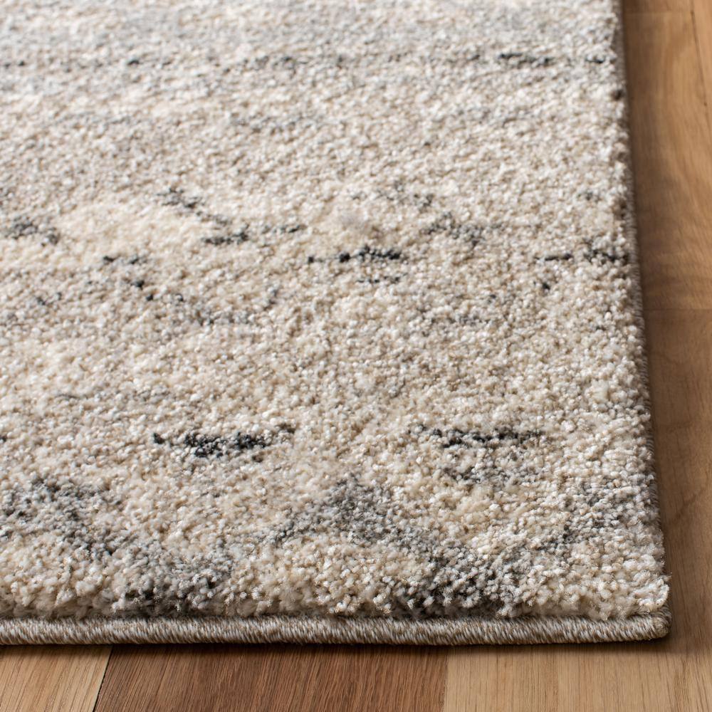 LuxaShag Abstract Gray 36" Reversible Synthetic Area Rug