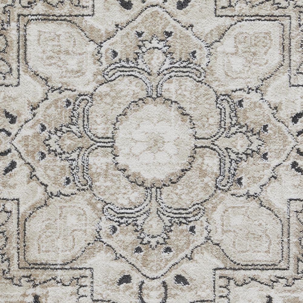Off-White Floral Medium Pile Synthetic Area Rug 4' x 6'