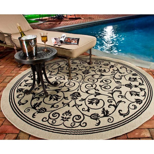 Courtyard Sand/Black 8 ft. x 8 ft. Round Border Indoor/Outdoor Patio  Area Rug