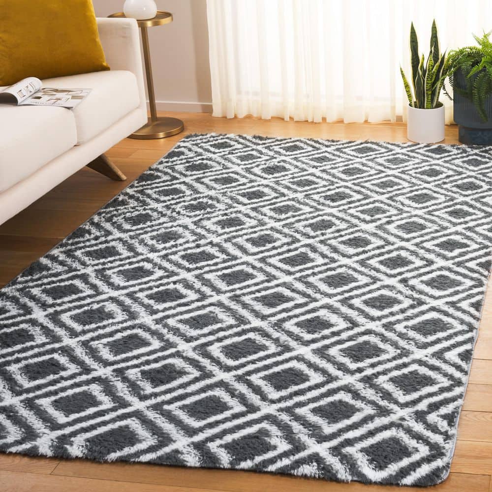 Rainbow Shag 5 ft. x 7 ft. Charcoal/White Diamond Geometric Area Rug price history on PriceWatchPro