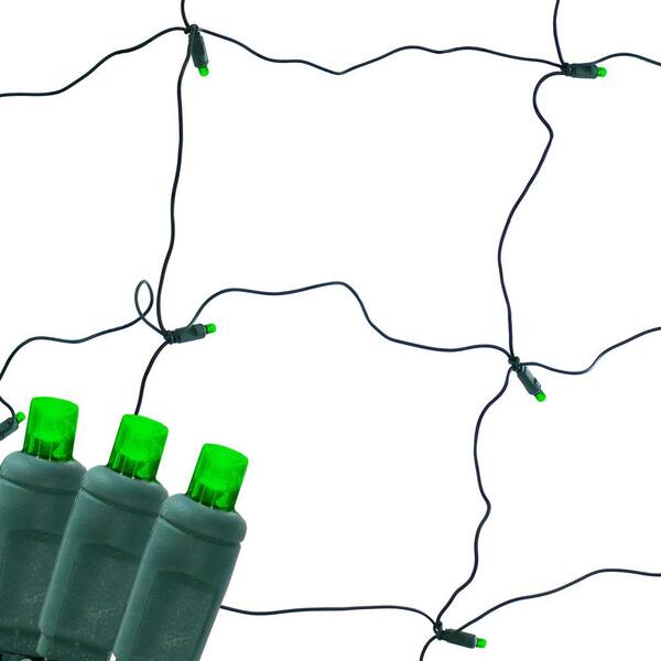 Sunnydaze 5 mm W Angle 6 ft. x 4 ft. 70-Count Green LED Netted Lights