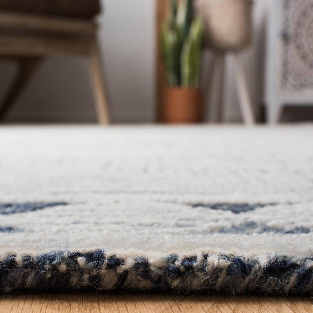 Ivory and Navy Hand-Tufted Wool Abstract Area Rug 3' x 5'