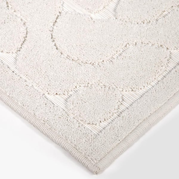 Picket Fences Off-White 2 ft. x 8 ft. Indoor/Outdoor Runner Rug