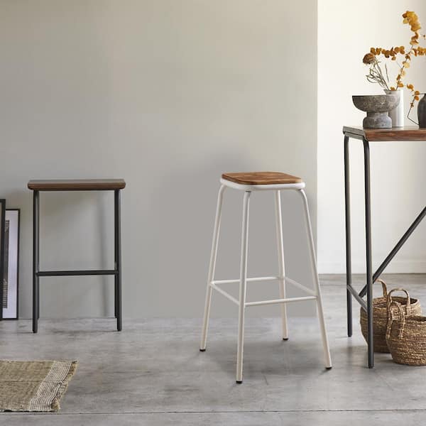White Metal Frame Wooden Bar Stool Set, How Many Inches Is Counter Height Bar Stools 26mm