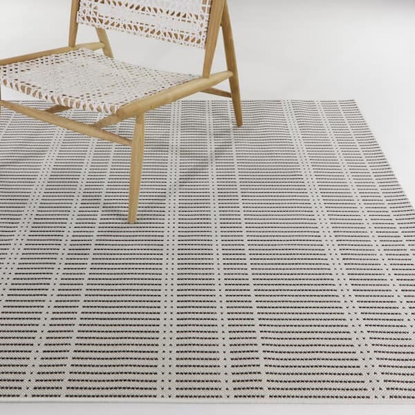 Allen Charcoal 7 ft. 10 in. x 10 ft. Stripe Indoor/Outdoor Area Rug
