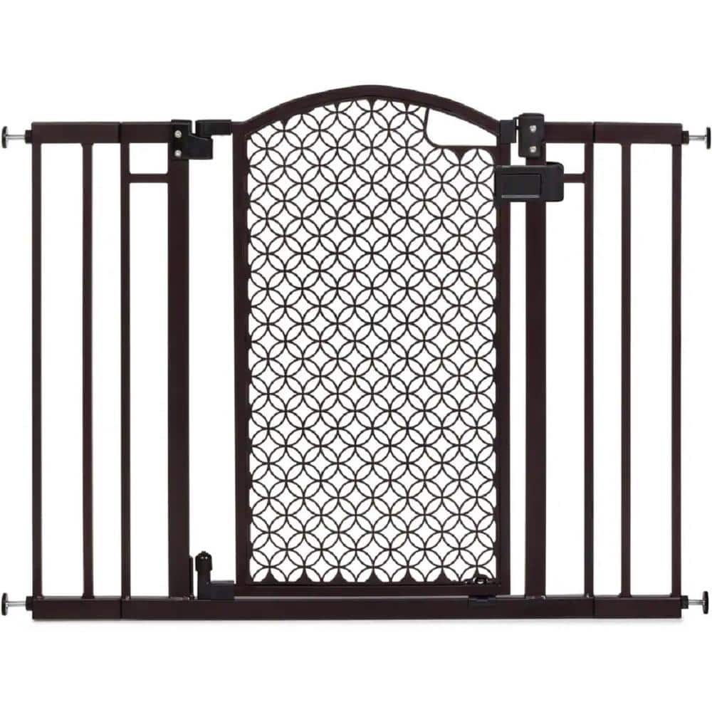 assorted items (baby gate) size and style may vary **