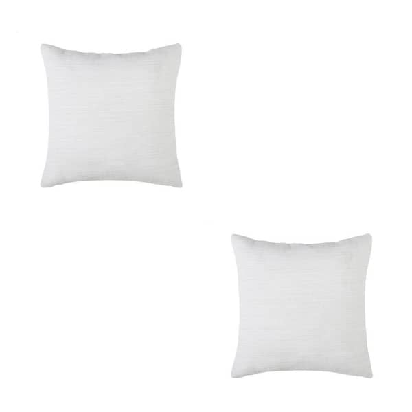 https://images.thdstatic.com/productImages/f8429ceb-3364-49a4-b344-88d8330ce74e/svn/outdoor-throw-pillows-soft-ydw1-2706-64_600.jpg