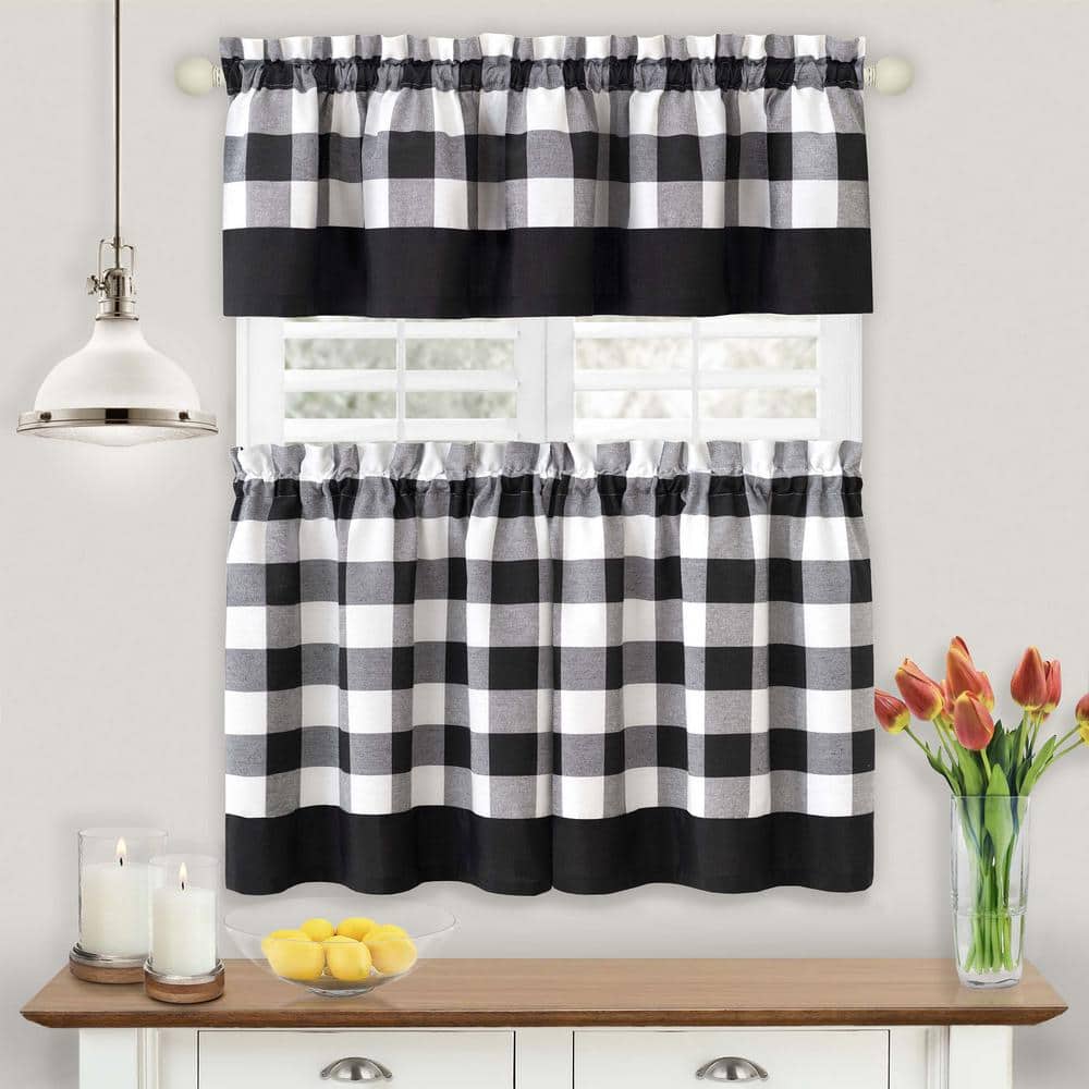 Black and White Checkered Polyester/Cotton Window Curtain Set