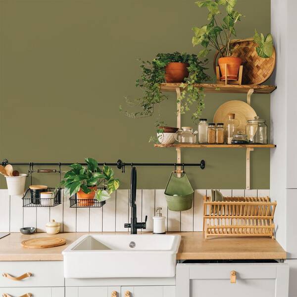 Glidden Premium 1 gal. PPG1113-6 Green Briar Satin Interior Latex