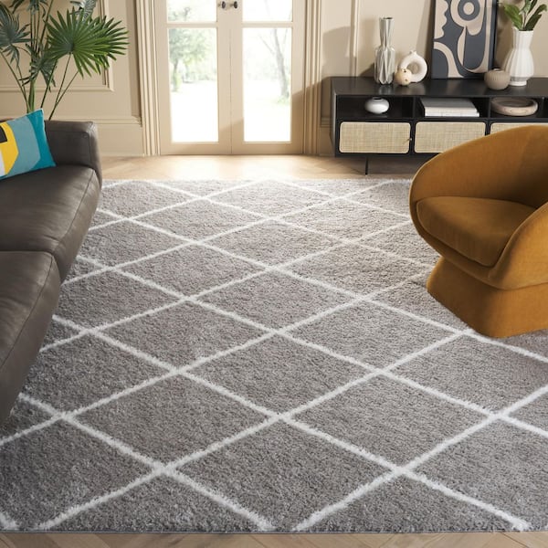 Tahoe Shag 7 ft. x 7 ft. Gray/White Diamond Abstract Square Area Rug