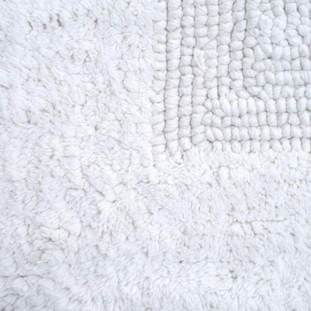 White Cotton Reversible Long Bath Rug