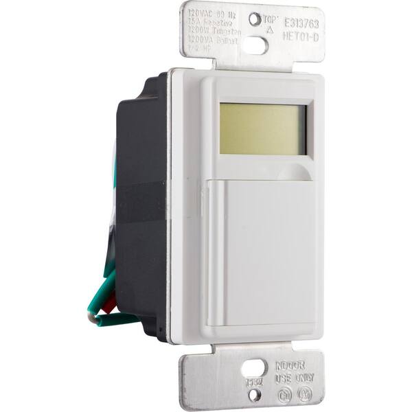 Defiant - 15 Amp 7-Day In-Wall Digital CFL-LED Compatible Timer