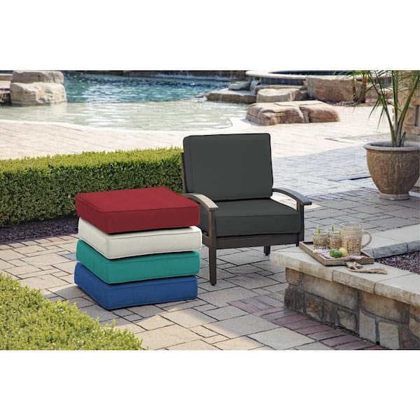 https://images.thdstatic.com/productImages/f85c2b3d-6a9c-4662-87be-3d5539ff02a0/svn/arden-selections-lounge-chair-cushions-ah0wf08b-dkz1-4f_600.jpg