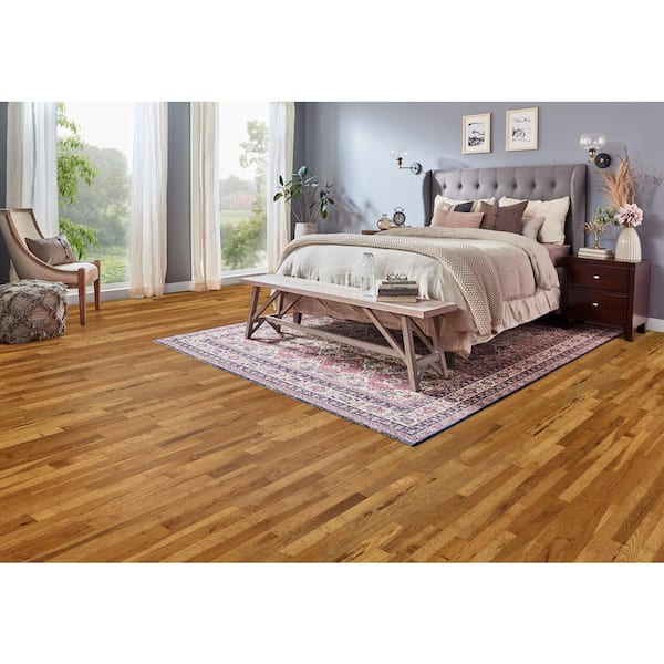 Bruce Plano Natural Hickory 3/4 in. T x 2-1/4 in. W Smooth Solid Hardwood Flooring (20 sq.ft./ctn)