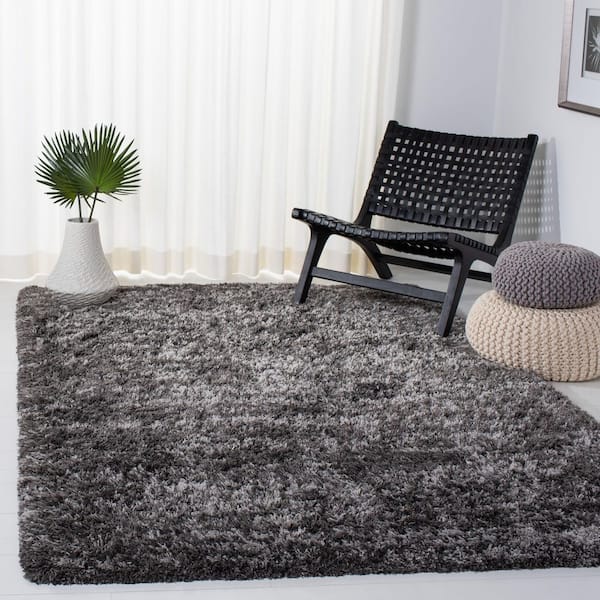 Iceland Shag Dark Grey/Ivory 5 ft. x 8 ft. Solid Color Gradient Area Rug