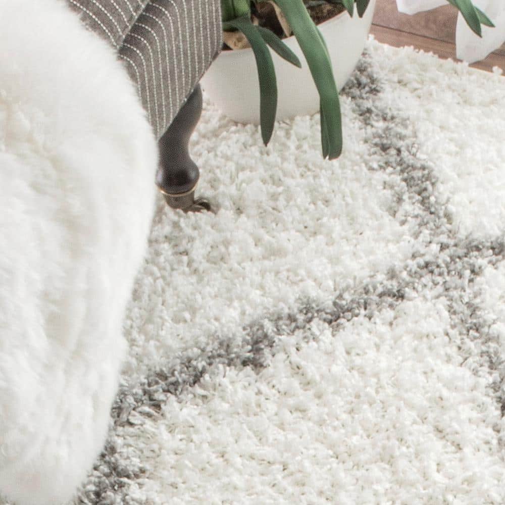 Plush White Geometric Shag 63" Square Area Rug