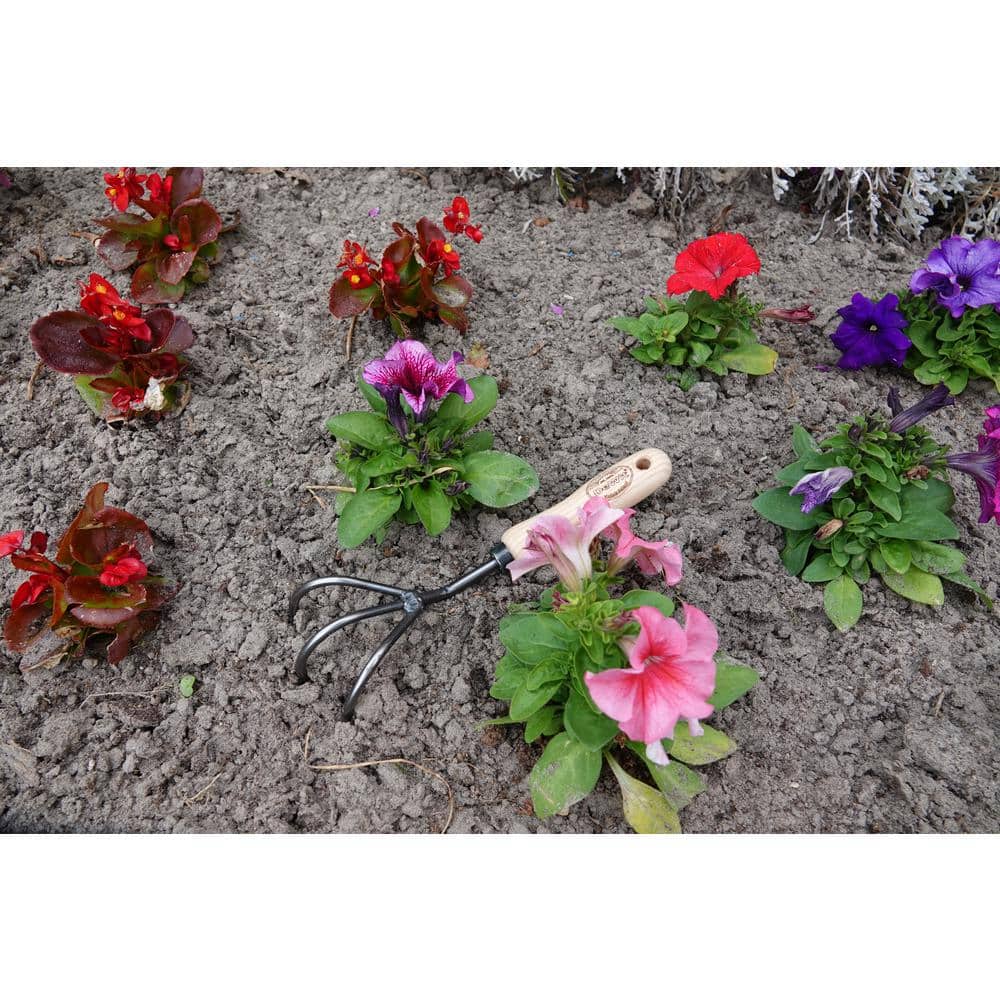 Heavy Duty 3-Tine Cultivator with Ash Hardwood Handle
