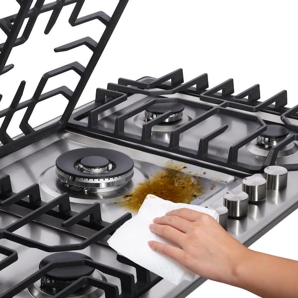 https://images.thdstatic.com/productImages/f88cfb48-ee25-41b2-afb7-671155751d0e/svn/stainless-steel-trifecte-gas-cooktops-htri-jzs95001-66_600.jpg