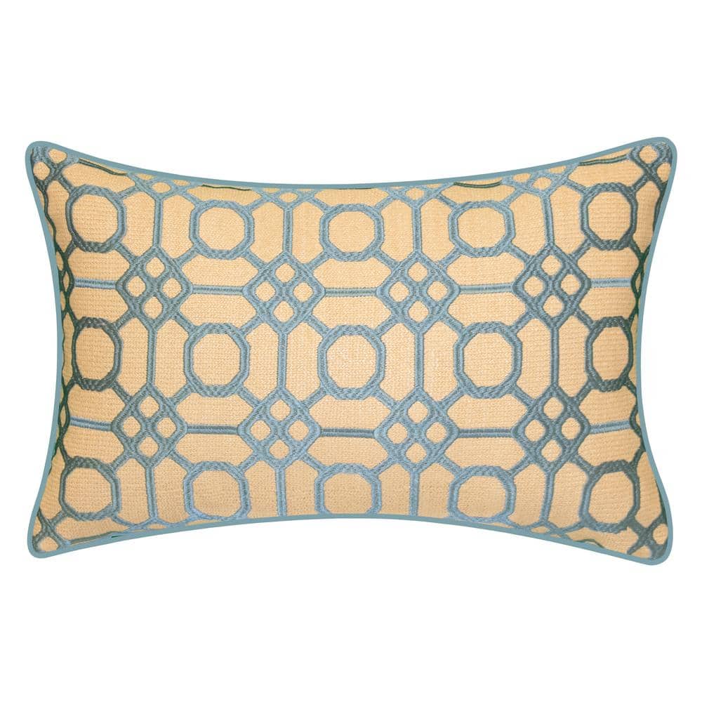https://images.thdstatic.com/productImages/f8911c7e-c881-409c-925f-b2866981135c/svn/edie-home-throw-pillows-hmd09320707837-64_1000.jpg