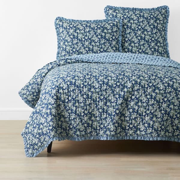 Company Cotton Suhana Reversible Ruffle Blue Full/Queen Cotton Quilt