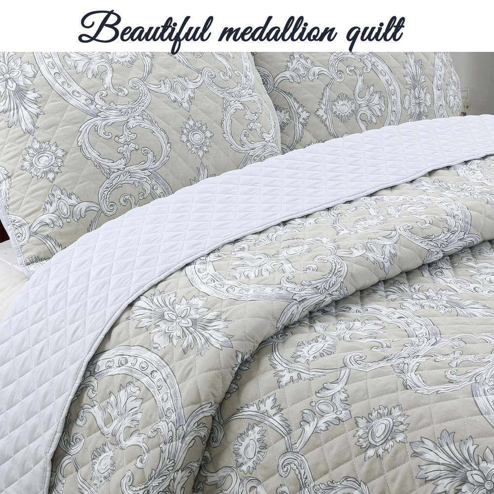 Gray and White Reversible Microfiber Queen Quilt Set