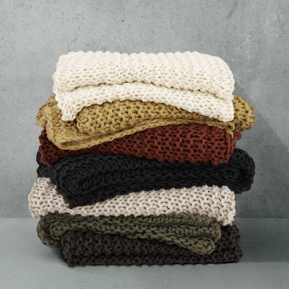 Modern Textured Chunky Knit Queen Throw in Chocolate