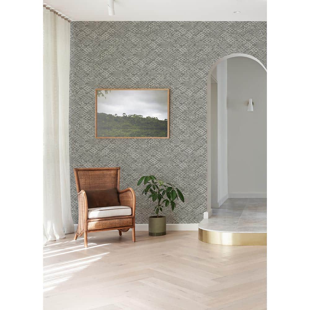 Helene Pewter Glitter Geometric Gray Wallpaper Roll