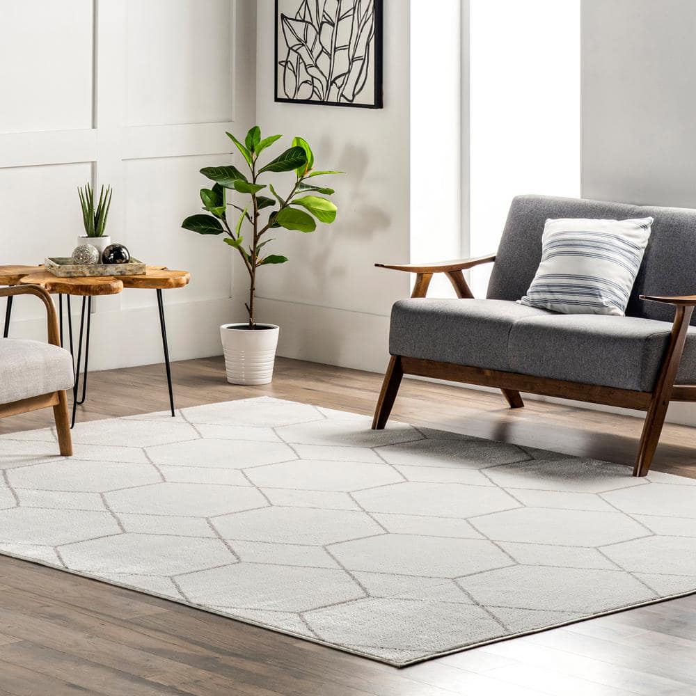 Beige Geometric Honeycomb Synthetic Area Rug, 6'7" x 9'