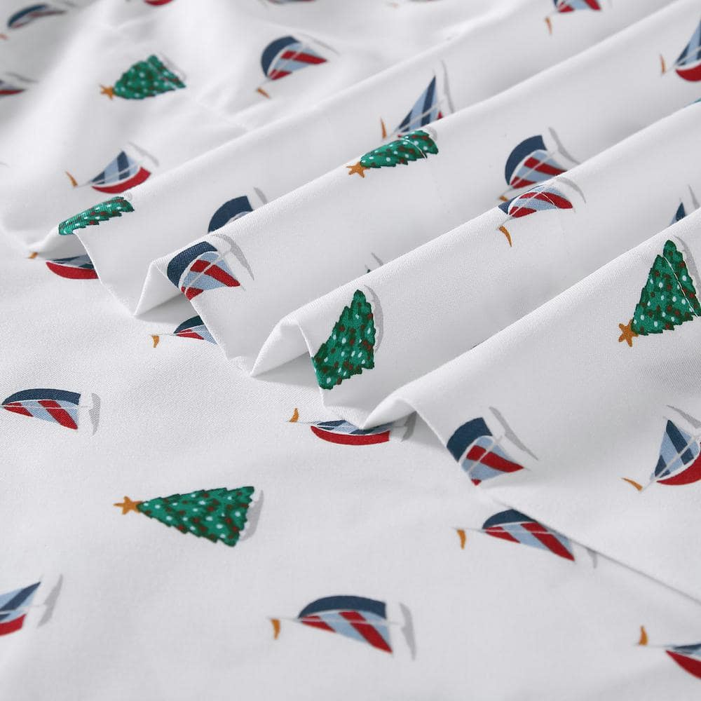 Snow White Twin Flannel Sheet Set with Graphic Detail