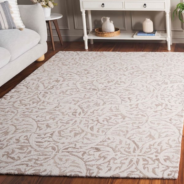 Pine 8 ft. x 10 ft. Beige/Ivory Traditional Floral Area Rug