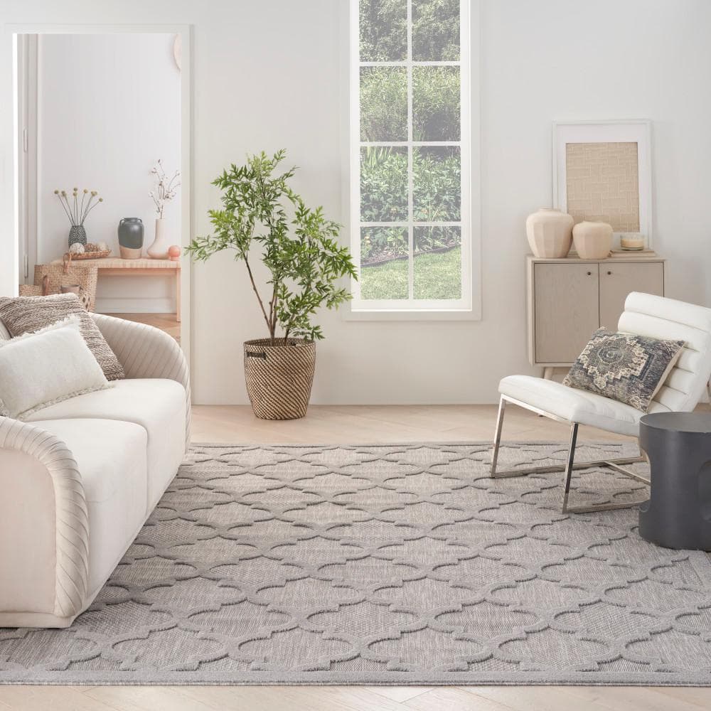Silver Grey Trellis Flat Woven 8' x 10' Synthetic Rug