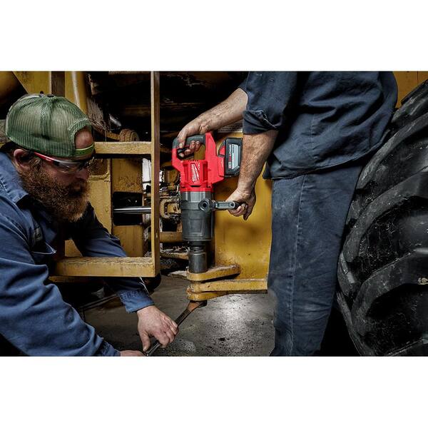 Milwaukee M18 FUEL 18V Lithium-Ion Brushless Cordless 1 in. Impact