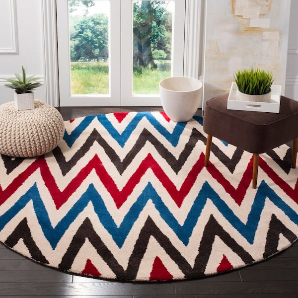 Chatham 7 ft. x 7 ft. Ivory/Multi Zig-Zag Striped Round Area Rug